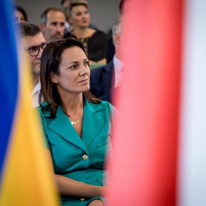 Wojewódzka inwestycja w efektywność energetyczną. (wygenerowano przez AI)