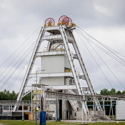 Jaworzno, inwestycja w ZG Sobieski, wydobycie węgla, elektrownia Jaworzno, infrastruktura kopalniana, inwestycje energetyczne. (wygenerowano przez AI)
