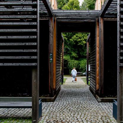 Park Kieszonkowy w Mikołowie, prezentacja inwestycji w zieleń i przestrzeń dla mieszkańców. (wygenerowano przez AI)
