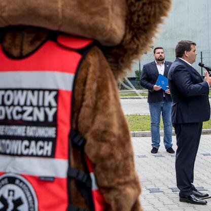 Rudzkie: modernizacja stacji pogotowia ratunkowego, 12 mln zł. (wygenerowano przez AI)