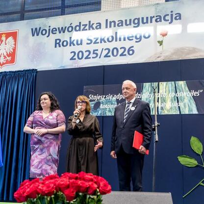 Wojewódzka Inauguracja Roku Szkolnego 2025/2026 w Zespole Szkół nr 1 w Kłobucku. (wygenerowano przez AI)