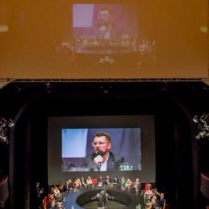 Śląski Stół: spotkanie o strategii promocji Śląska, Teatr Śląski, 2023 (wygenerowano przez AI)