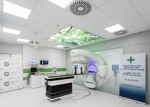 Nowoczesny, wyposażony w najnowsze technologie, szpital Wojewódzki Szpital Specjalistyczny im. NMP w Częstochowie. (wygenerowano przez AI)