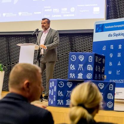 Konferencja o Funduszach Europejskich dla edukacji w Katowicach, 2021-2027. (wygenerowano przez AI)