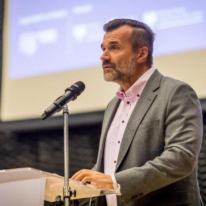 Konferencja o edukacji i Funduszach Europejskich w Katowicach. (wygenerowano przez AI)