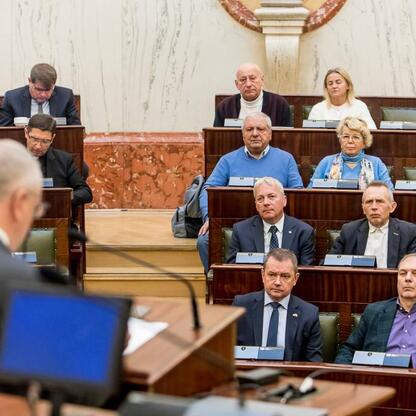 Wojciech Saługa, Marszałek Województwa Śląskiego, przemawia na konferencji 