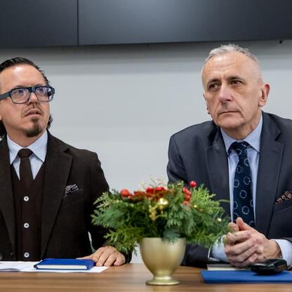 Leszek Pietraszek, wicemarszałek Województwa Śląskiego, w rozmowie o przyszłości górnictwa. (wygenerowano przez AI)