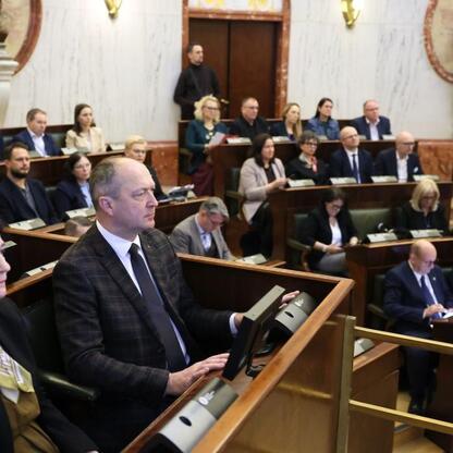 Sesja Sejmiku Województwa Śląskiego, przyjęcie budżetu 2026. (wygenerowano przez AI)