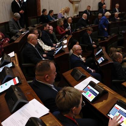 Sejmik Województwa Śląskiego w Sejmiku Województwa Śląskiego podczas pierwszej sesji 2026 roku. (wygenerowano przez AI)