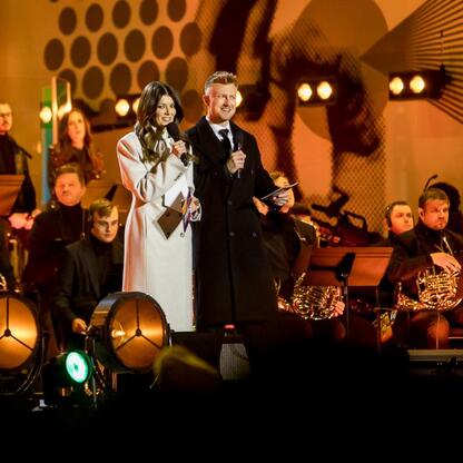 Inauguracja Bielska-Białej jako Polskiej Stolicy Kultury 2026. Koncert Evviva l’arte na Placu Ratuszowym. (wygenerowano przez AI)