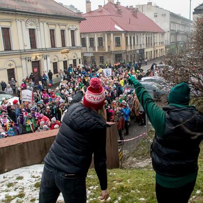 Bielsko-Biała jako Polska Stolica Kultury 2026: Inauguracyjny koncert na Placu Ratuszowym. (wygenerowano przez AI)