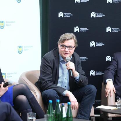 Panel dyskusyjny na konferencji 