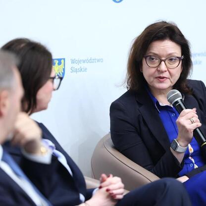 Panel dyskusyjny na konferencji 