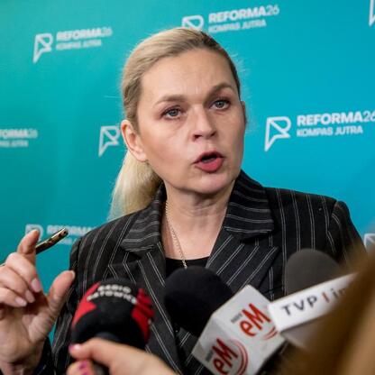 Ministra edukacji Barbara Nowacka przemawia na konferencji w ramach 