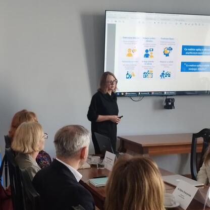 Śląskie Education Council Meeting: Prof. Edyta Charzyńska Discusses Children and Adolescents' Mental Health Study (wygenerowano przez AI)