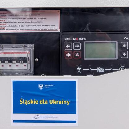 Śląskie dla Ukrainy: Pomoc techniczna dla walczącej Ukrainy. (wygenerowano przez AI)