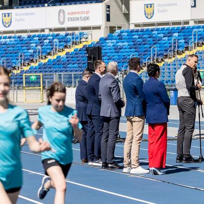 Stadion Śląski, przygotowania do Mistrzostw Europy w Lekkoatletyce 2028. (wygenerowano przez AI)