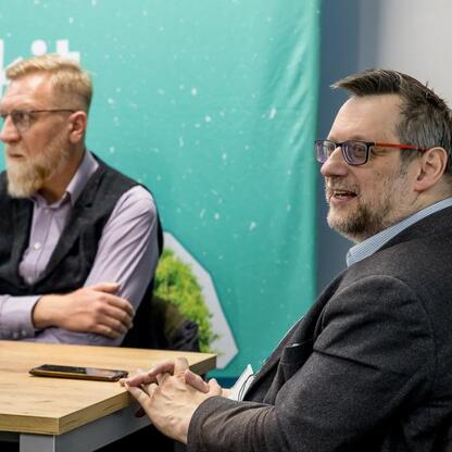 Inauguracyjne posiedzenie zespołu ds. wdrażania Regionalnego Planu Adaptacji do zmian klimatu w Silesia. (wygenerowano przez AI)