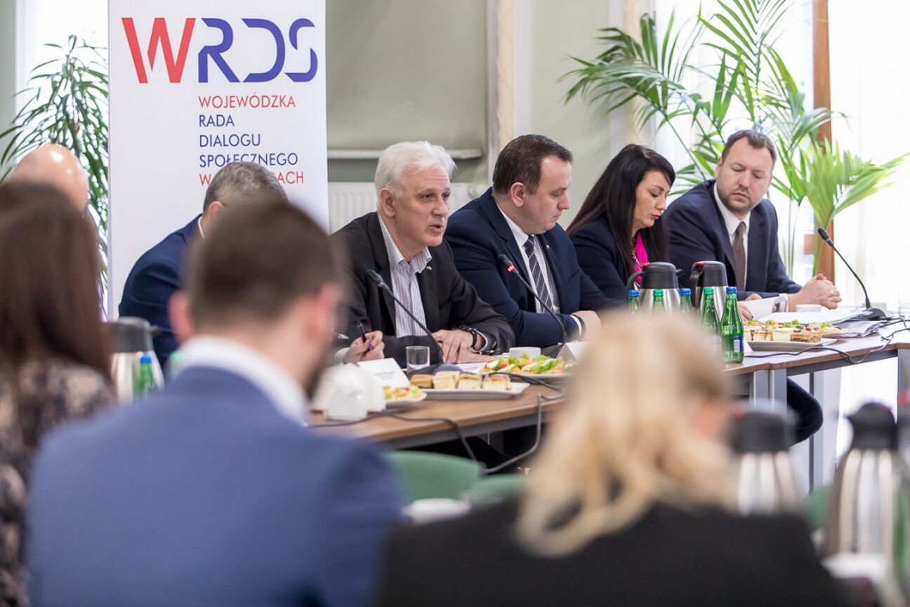 umws20200131_wrds_tz025.jpg