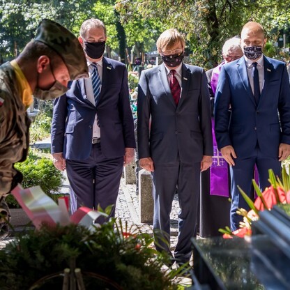 Uroczystości przy grobie Wojciecha Korfantego w Katowicach. fot. Tomasz Żak / UMWS