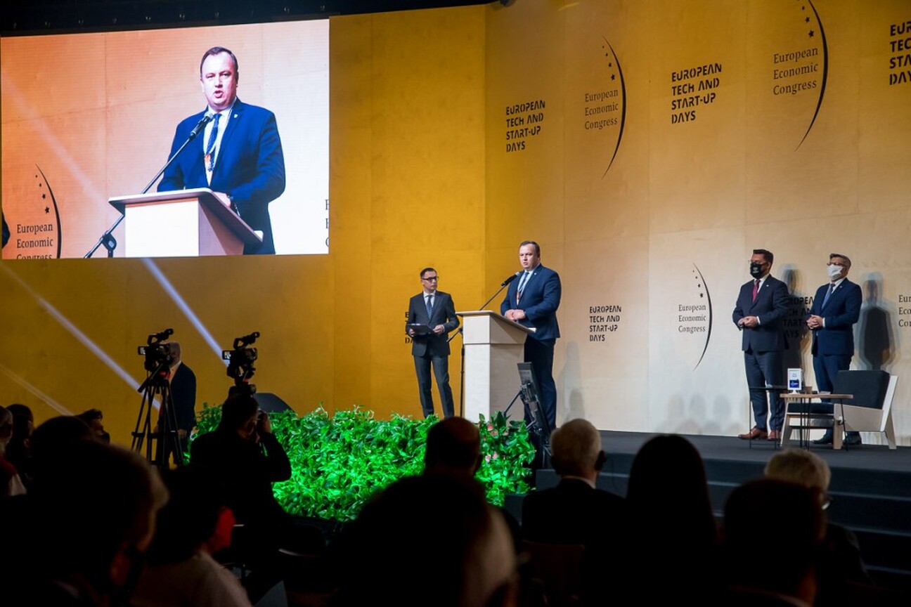 umws20200902_eec1_tz022.jpg