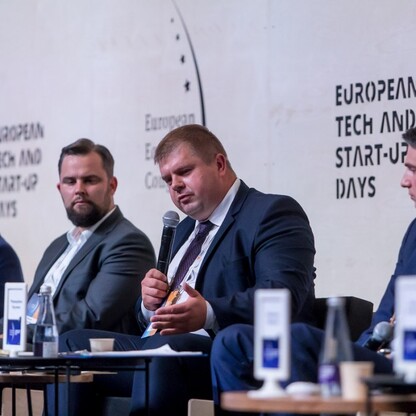 Panel Elektromobilność. fot. Tomasz Żak / UMWS