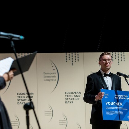 Gala wręczenia nagród dla najlepszych start-upów konkursu Start-up Challenge 2020. fot. Tomasz Żak / UMWS