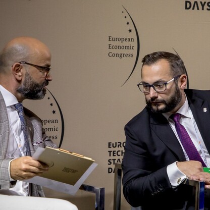 Debata przedstawicieli Śląskiego Forum Ekspertów. fot. Tomasz Żak / UMWS
