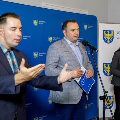 Konferencja prasowa dot. ewaluacji wdrażania tzw. uchwały antysmogowej. fot. Tomasz Żak / UMWS
