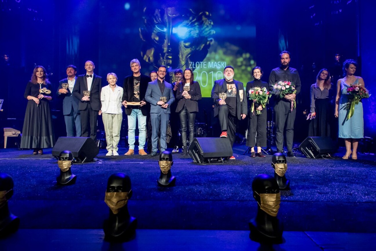 umws20201005_maska_tz091.jpg