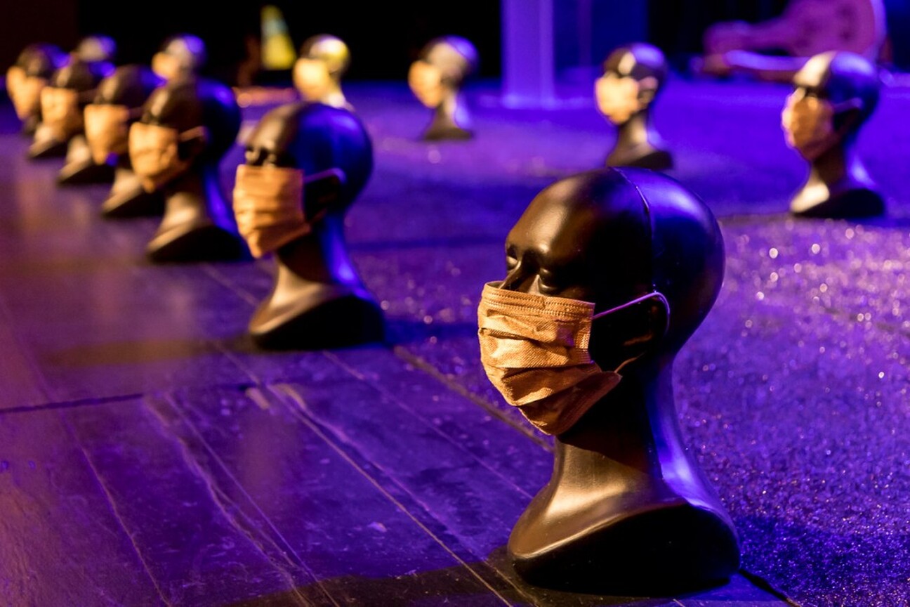 umws20201005_maska_tz007.jpg