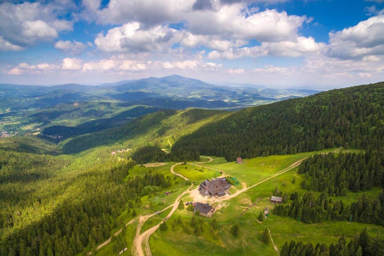 3-Beskidy---Hala-Miziowa-fot.-J.-Krawczyk_www.jpg