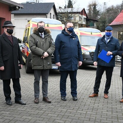 Cieszyńskie Pogotowie Ratunkowe otrzymało nowe ambulanse