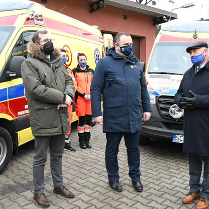 Cieszyńskie Pogotowie Ratunkowe otrzymało nowe ambulanse
