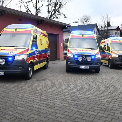 Cieszyńskie Pogotowie Ratunkowe otrzymało nowe ambulanse