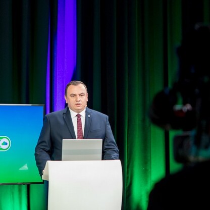 Konferencja online w studio TVP Katowice