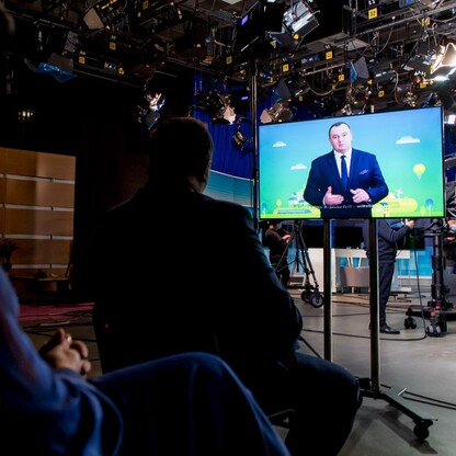 Konferencja online w studio TVP Katowice