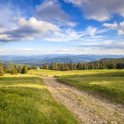 Rysianka i Hala Lipowska /  fot. www.slaskie.travel J.Krawczyk