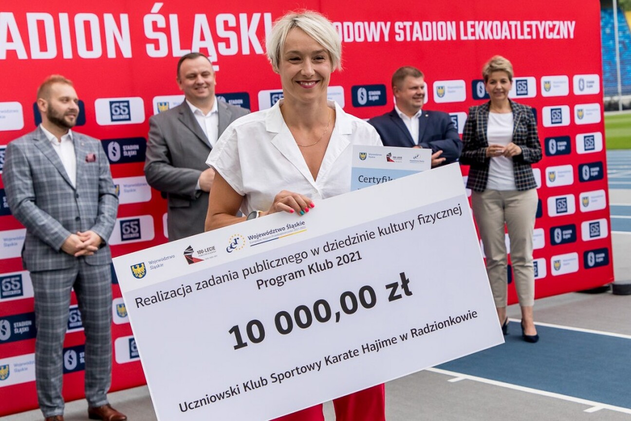 umws20210722_klub_tz190.jpg