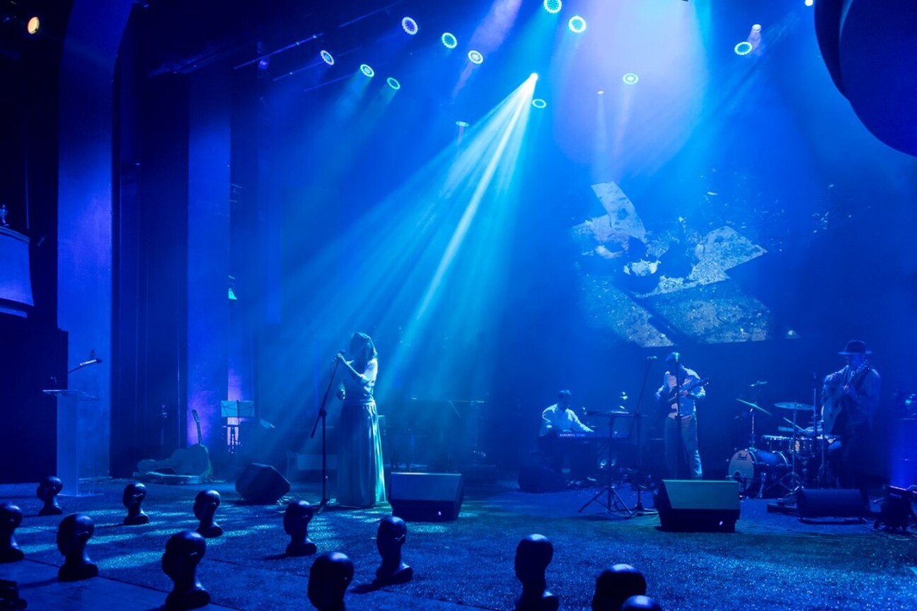 umws20201005_maska_tz066.jpg