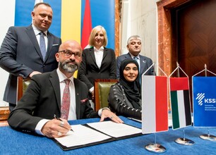 umws20220523_ad_u_tz072.jpg