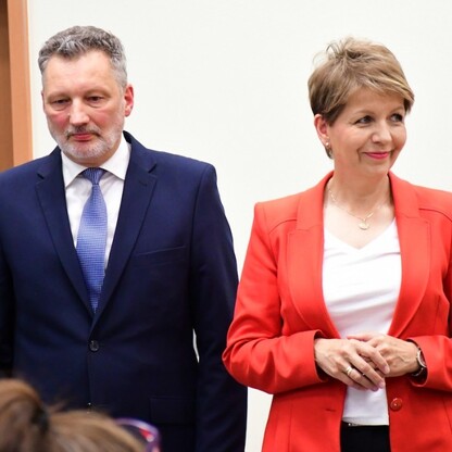 Podpisanie umowy w sprawie przekazania środków dla ŚCCS. fot. Patryk Pyrlik / UMWS