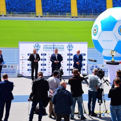 Losowanie drużyn Turnieju Silesia Cup o Puchar Marszałka Województwa Śląskiego. fot. Patryk Pyrlik / UMWS