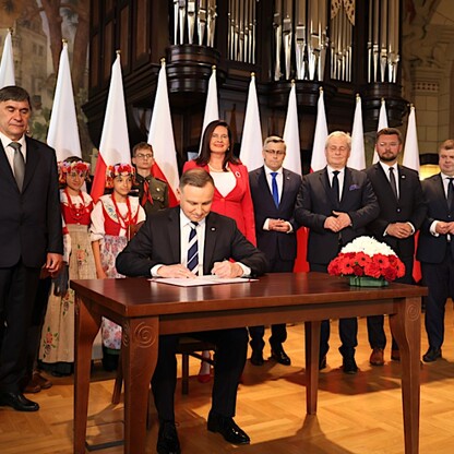 Prezydent RP Andrzej Duda podpisał ustawę dotyczącą ustanowienia Narodowego Dnia Powstań Śląskich. fot. Andrzej Grygiel / UMWS