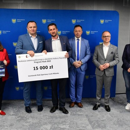 Wręczenie czeków w ramach Programu Klub. fot. Patryk Pyrlik / UMWS