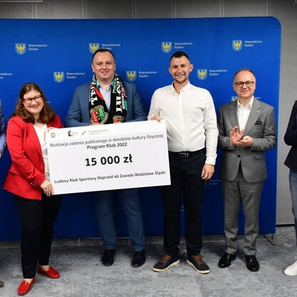 Wręczenie czeków w ramach Programu Klub. fot. Patryk Pyrlik / UMWS