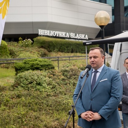 Mobilne Centrum Digitalizacji. fot. Tomasz Żak / UMWS