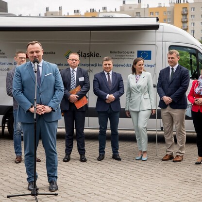 Mobilne Centrum Digitalizacji. fot. Tomasz Żak / UMWS