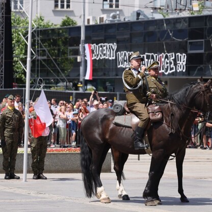 Inscenizacja wkroczenia Wojska Polskiego do Katowic. fot. Andrzej Grygiel / UMWS