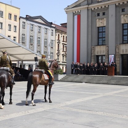 Inscenizacja wkroczenia Wojska Polskiego do Katowic. fot. Andrzej Grygiel / UMWS